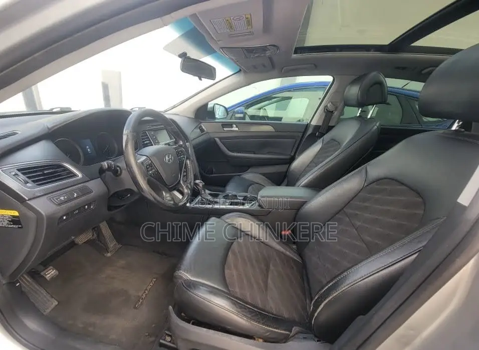 Hyundai Sonata Limited 4dr Sedan (2.4L 4cyl 6A) 2015 Silver
