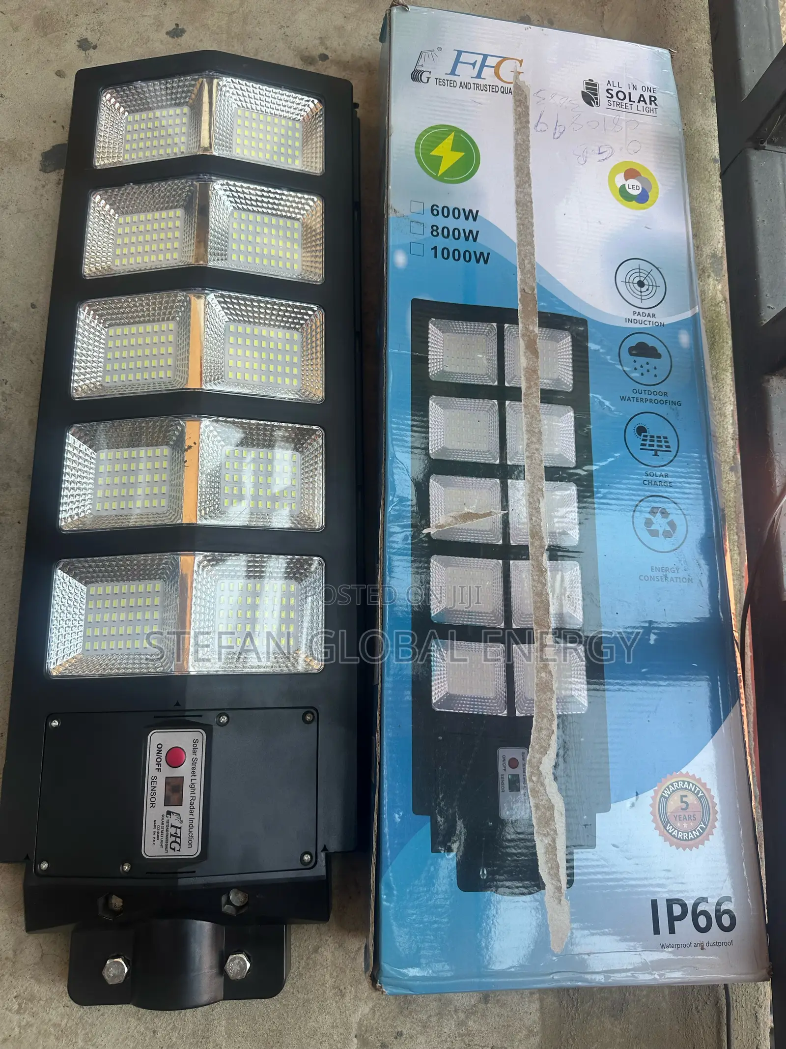 8eye 1000w Divided FFG Solar Street Light