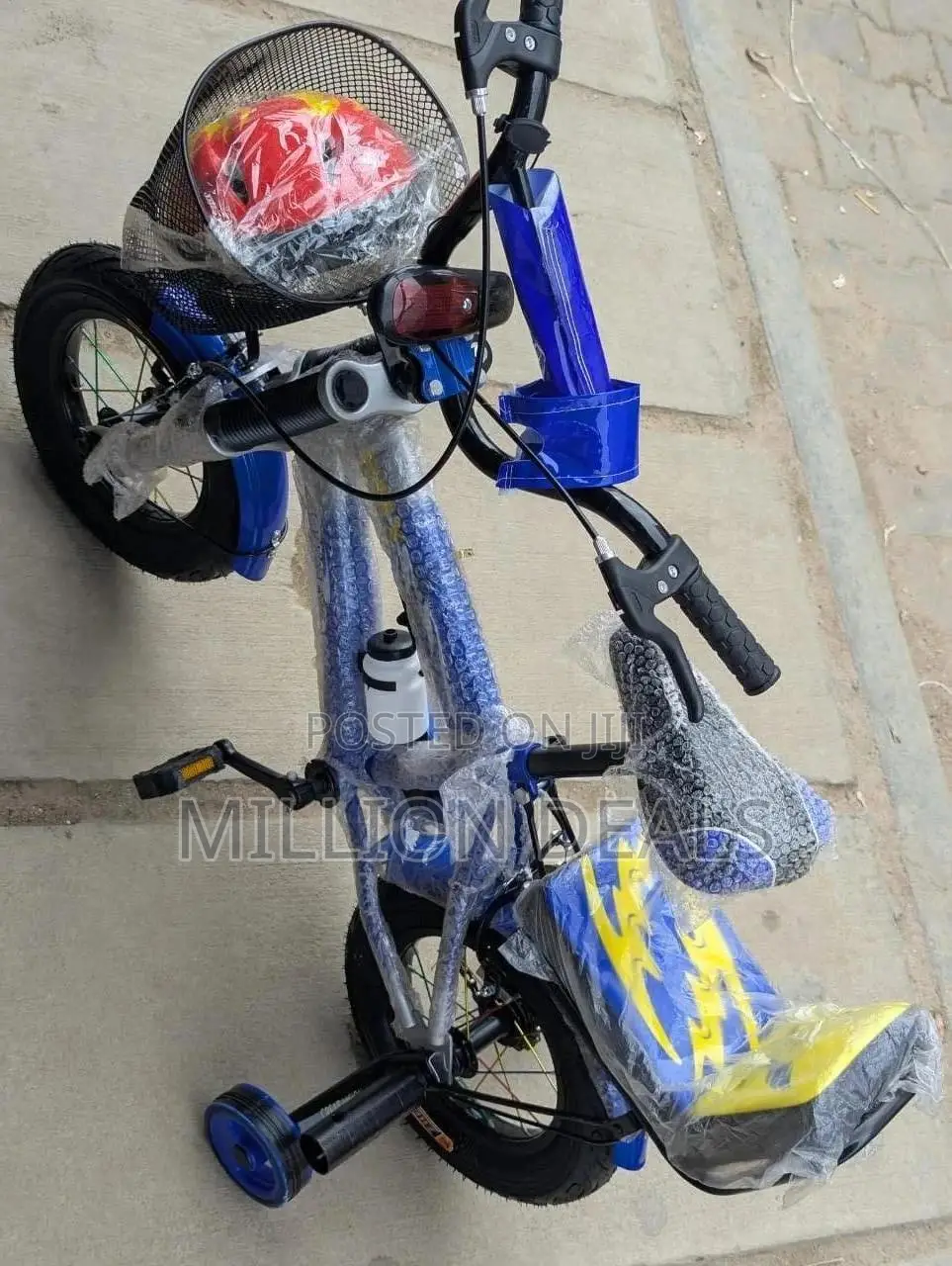 Kids' Sport Bicycle Safety Helmet & Water Bottle Ages 4+