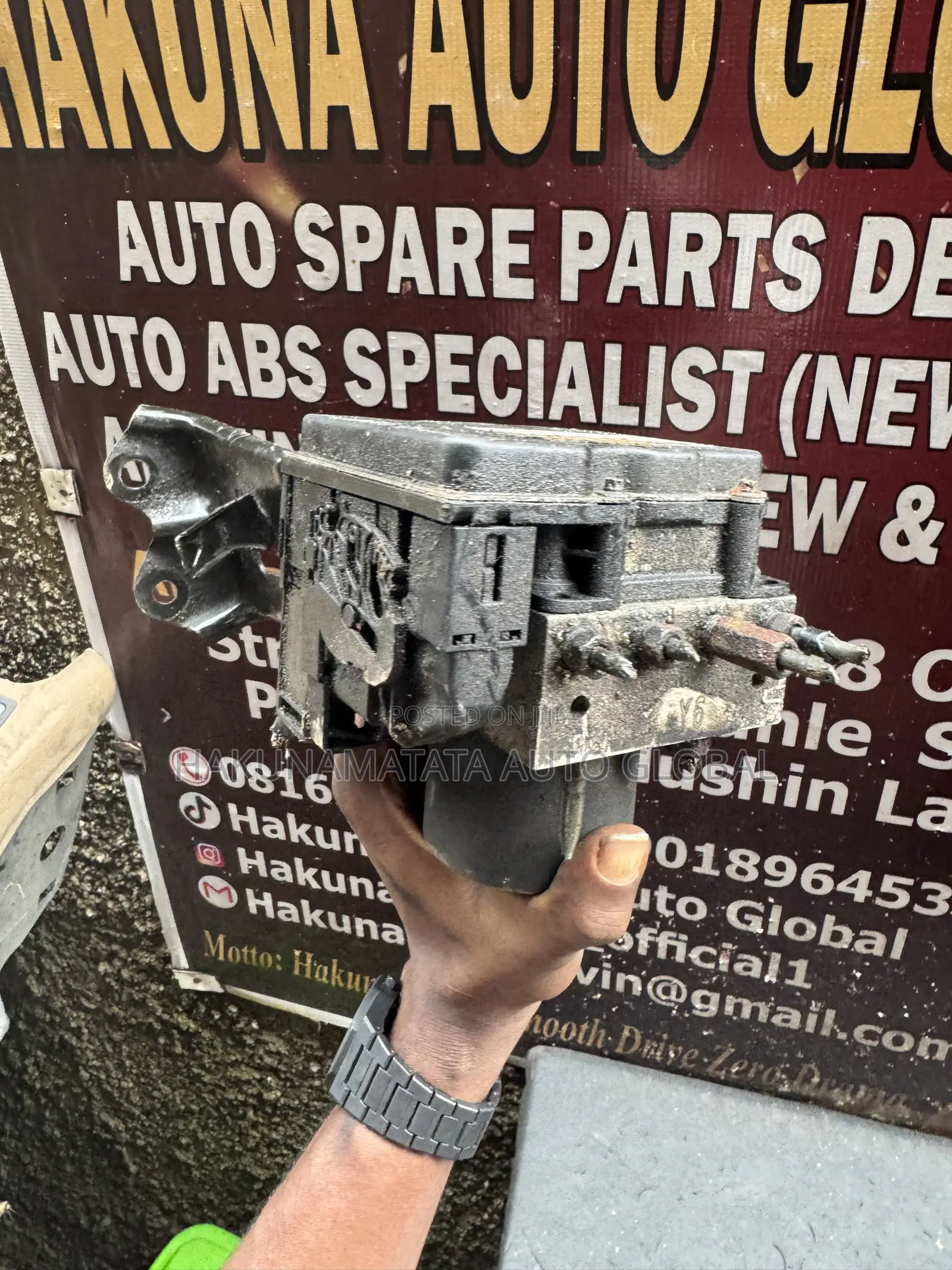 Toyota Venza 2011–2012 ABS Actuator and Pump Module