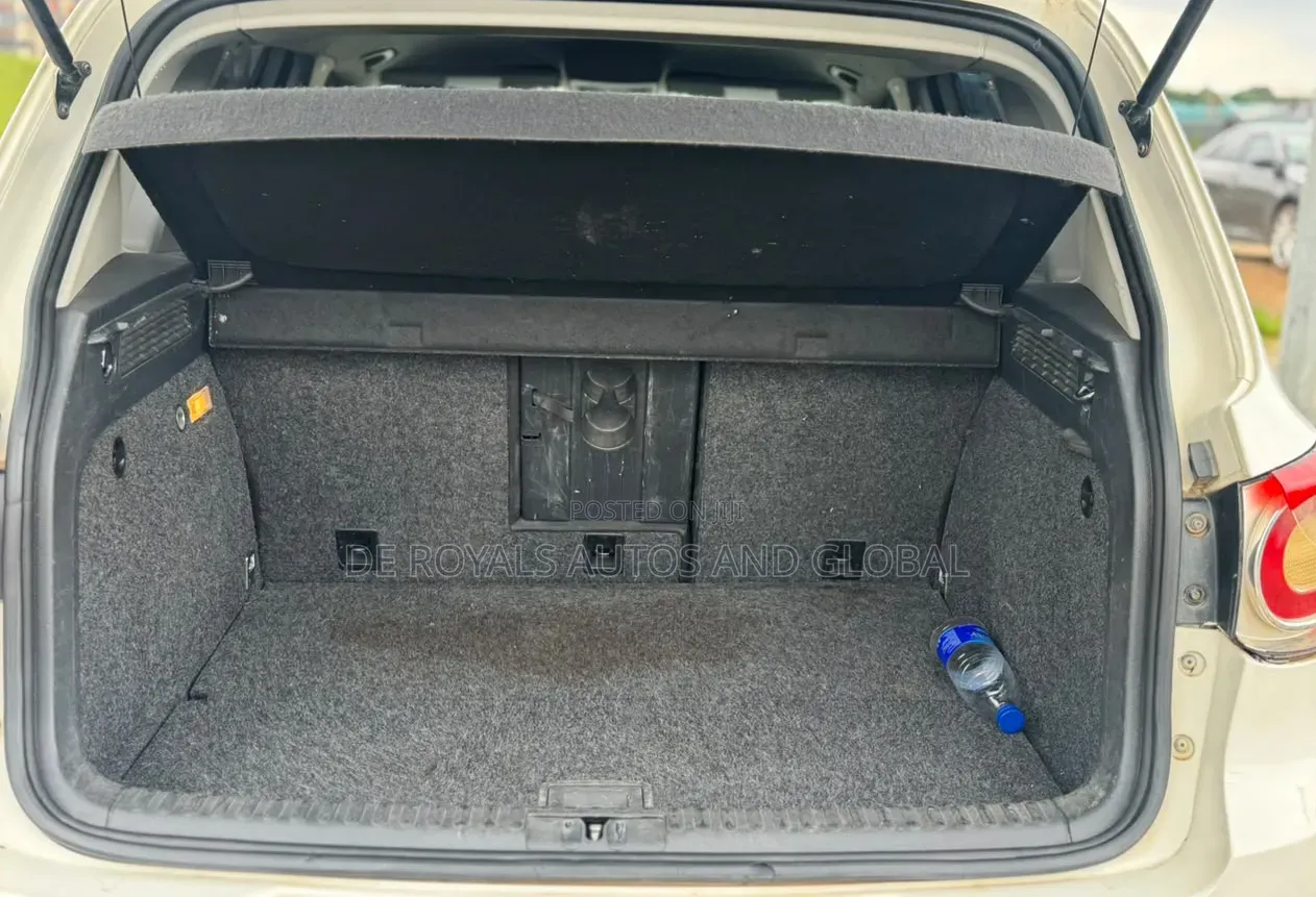 Volkswagen Tiguan 2012 White
