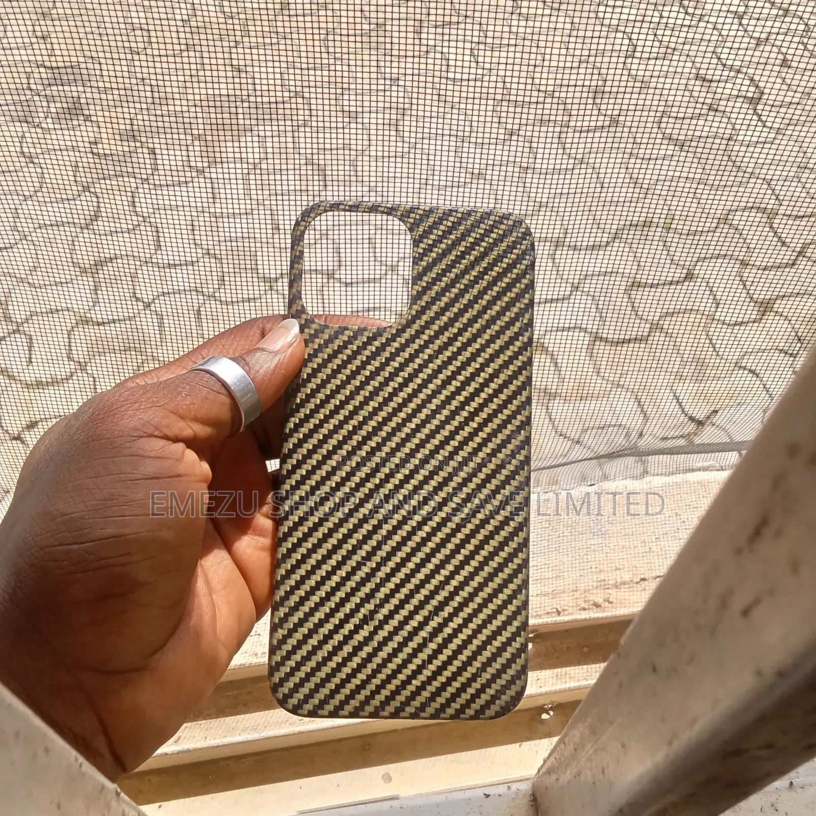 iPhone 12 Promax Pitaka Case