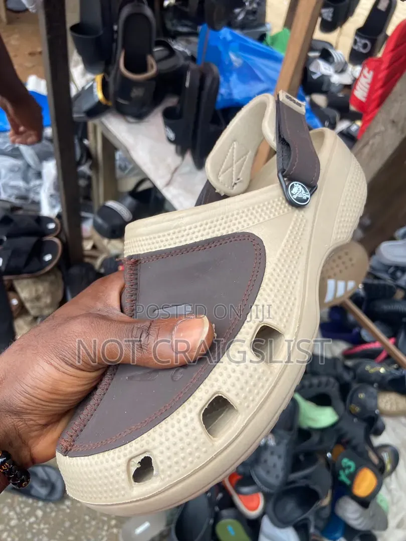 Yukon Crocs Lekki – Comfortable Lightweight Slippers, Fast Delivery.
