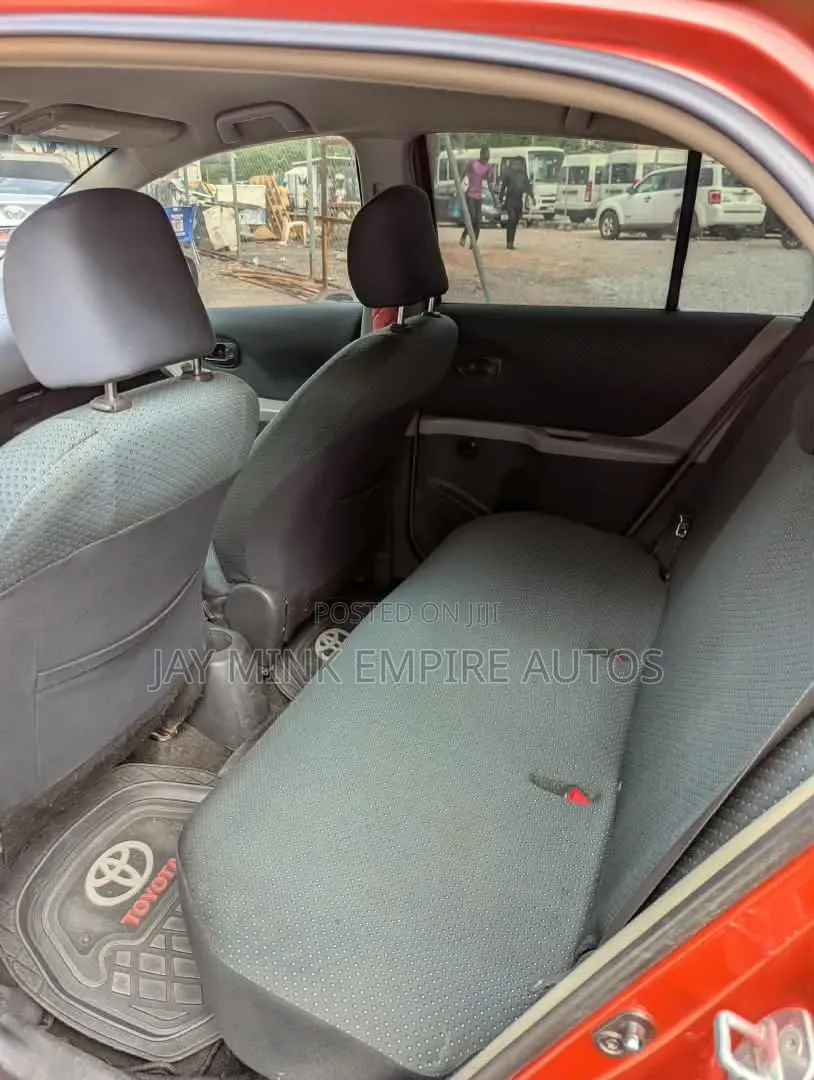 Toyota Yaris 2008 Orange