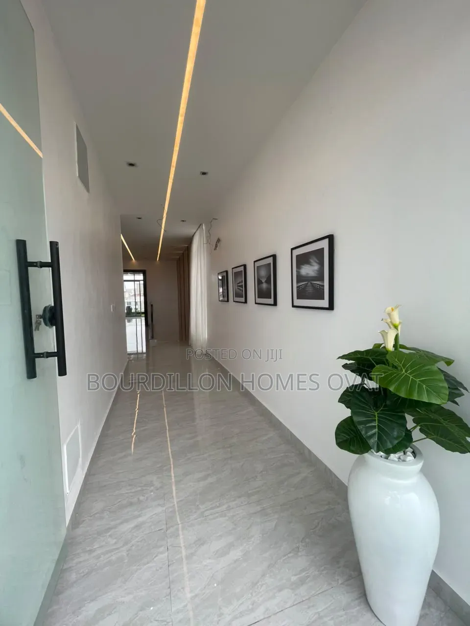 5bdrm Duplex in Osapa London Lekki for sale