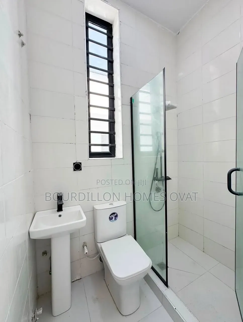 3bdrm Duplex in Ikota Lekki Lagos for sale