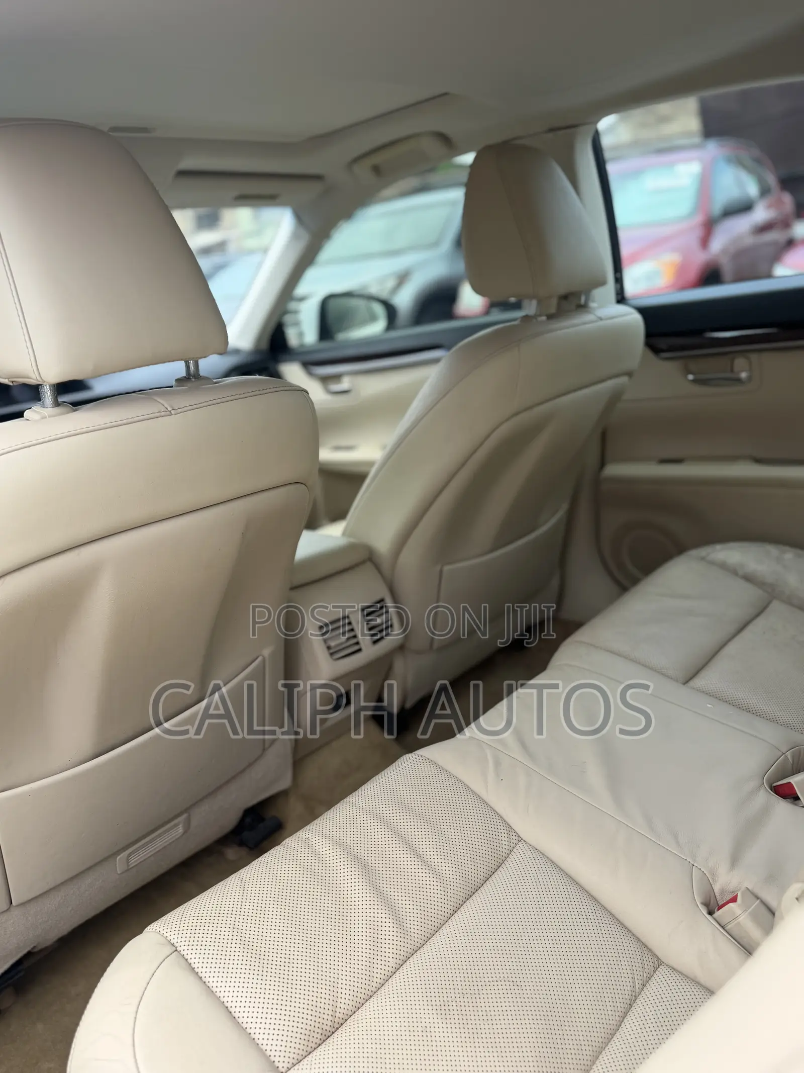 Lexus ES 350 FWD 2013 White