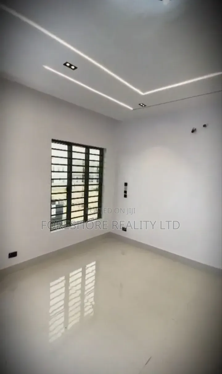 4bdrm Duplex in Ajah for sale