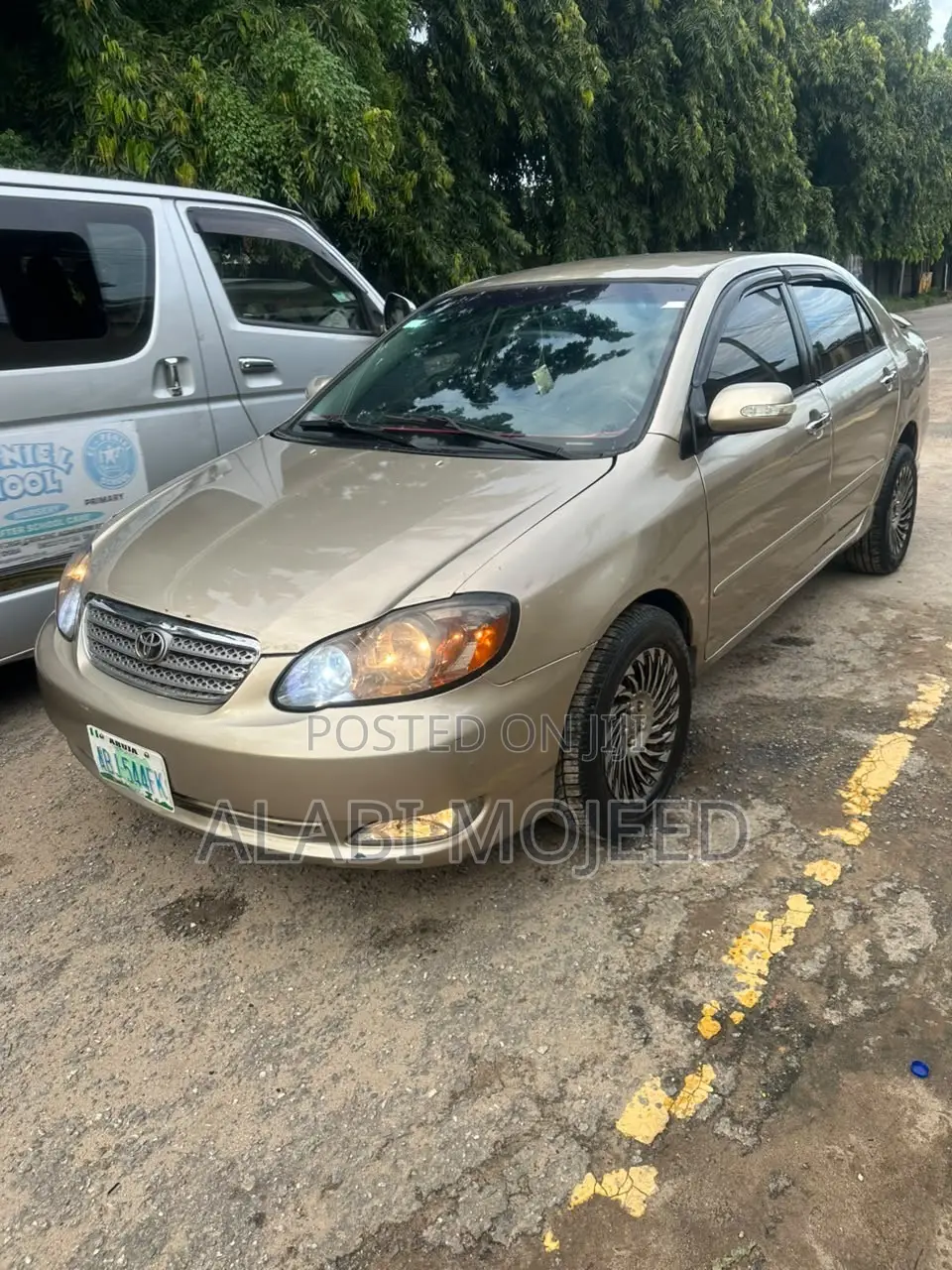 Toyota Corolla 1.4 2004 Gold