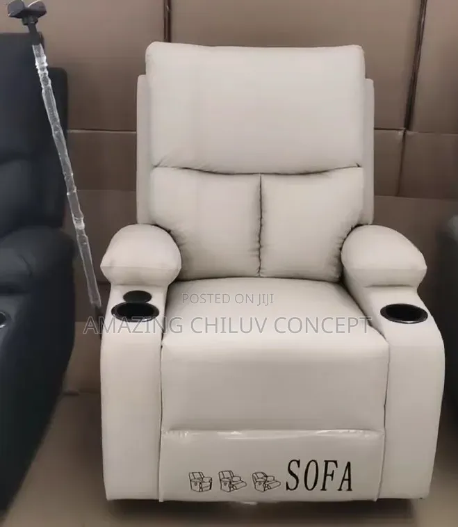 Luxury Reclining Chair -Premium Comfort and Relaxation.