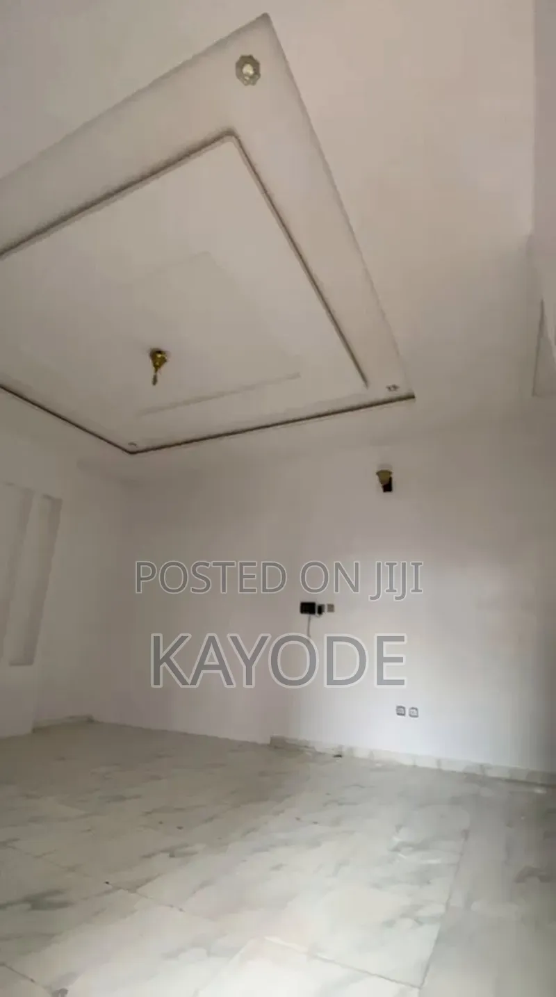 Studio Apartment in Maple Electric, Lafiaji for rent
