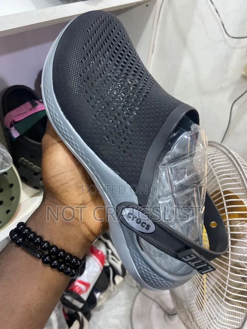Original Crocs LiteRide Everyday Slippers–Sizes 40–45|Pay on Delivery