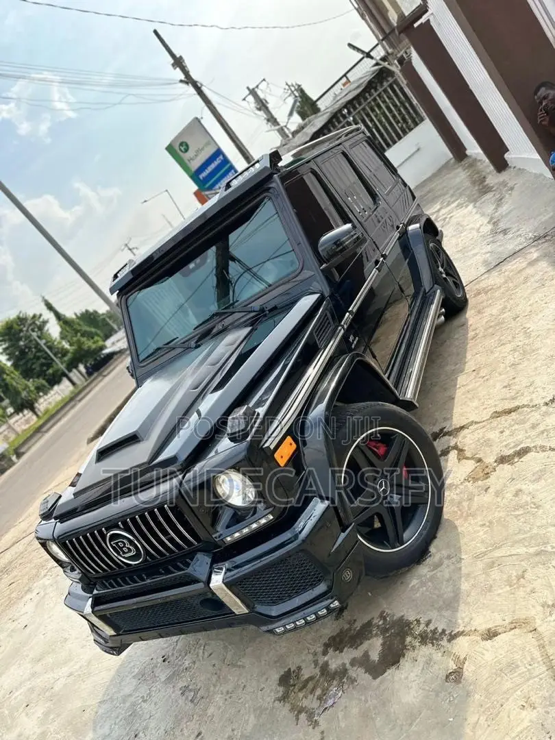 Mercedes-Benz G-Class G63 AMG Brabus G700 2014 Black