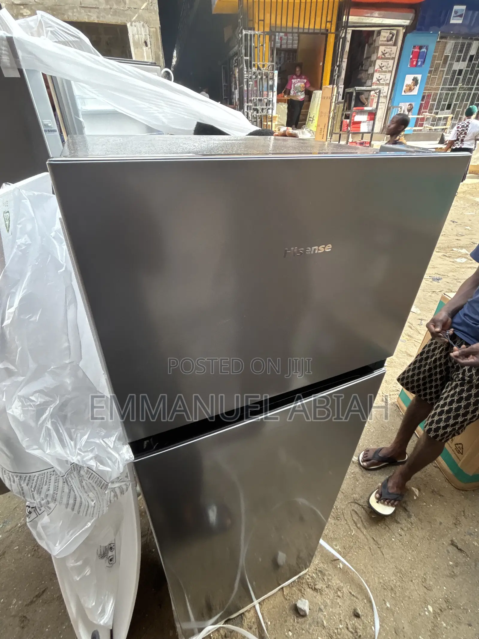 Hisense Fridge 243L