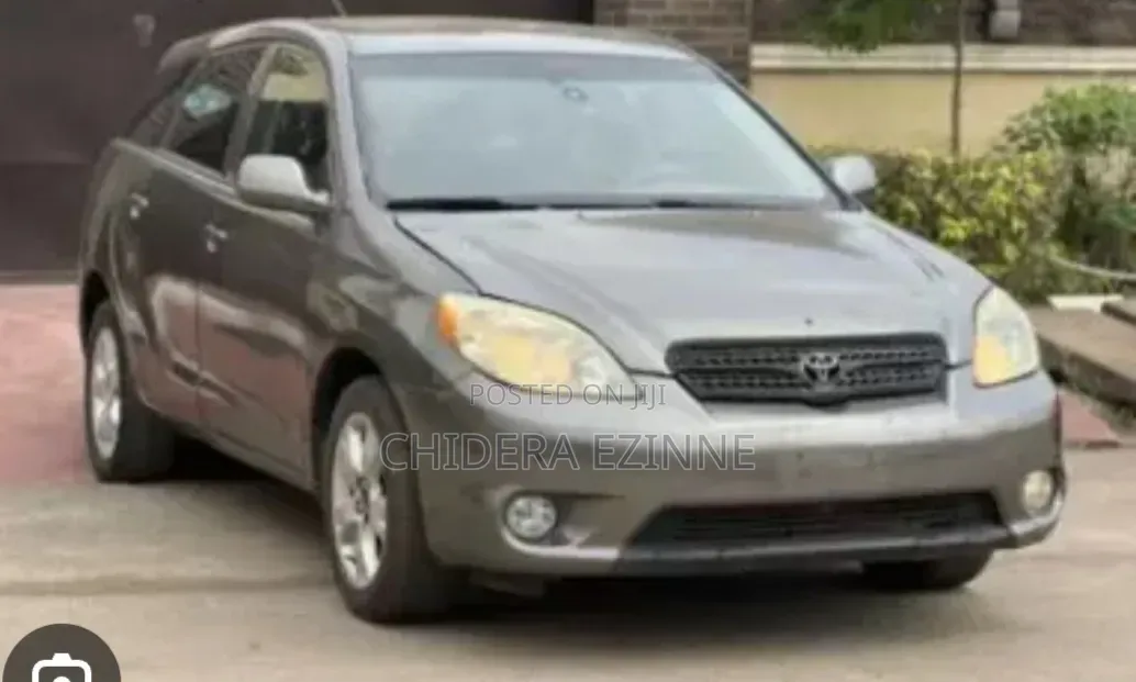 Toyota Matrix 2005 Front Bumper