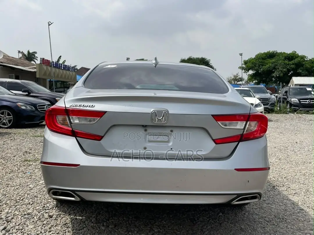Honda Accord 2019 Silver
