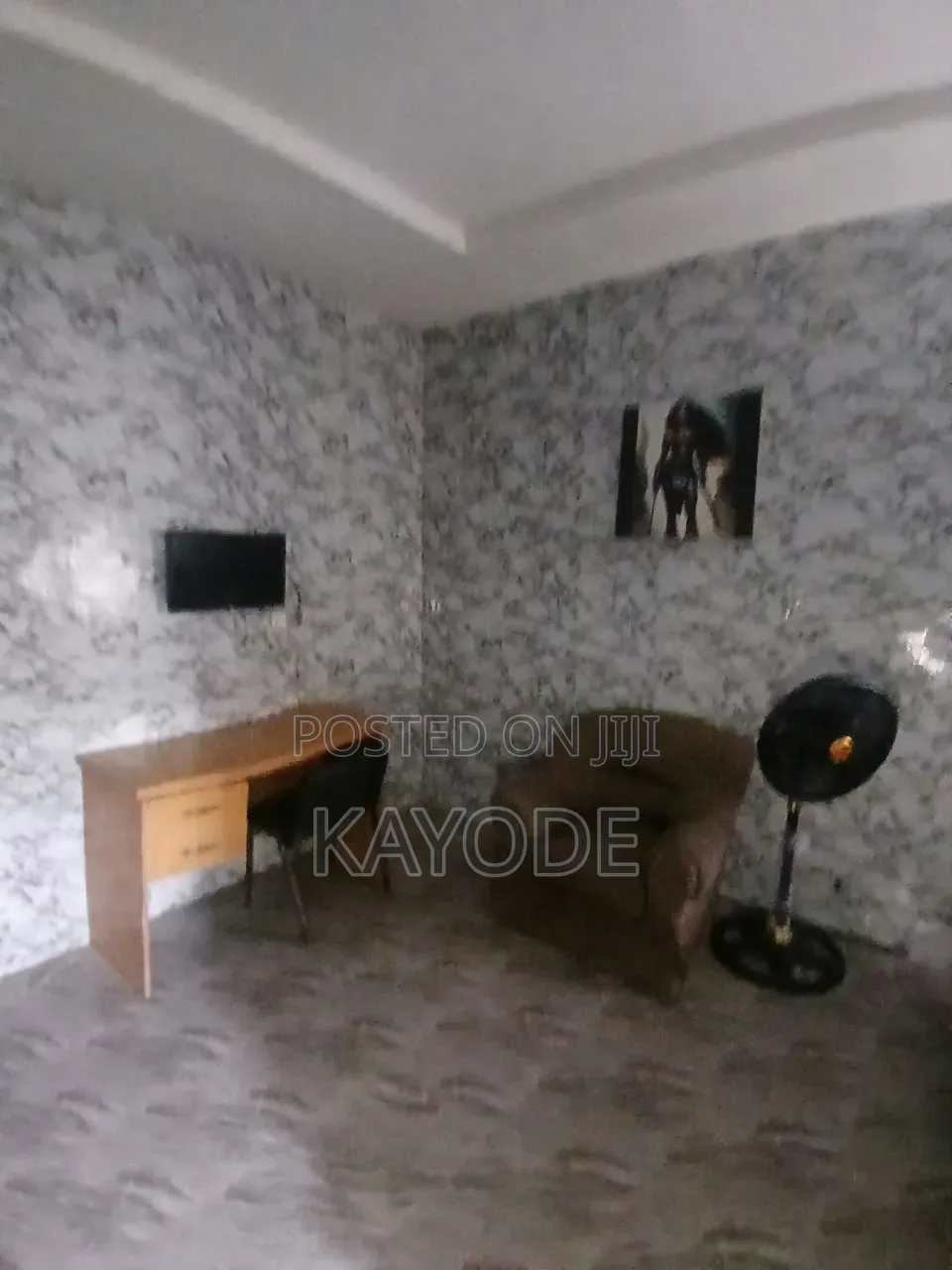 Furnished 10bdrm House in Off Lekki-Epe Expressway for sale