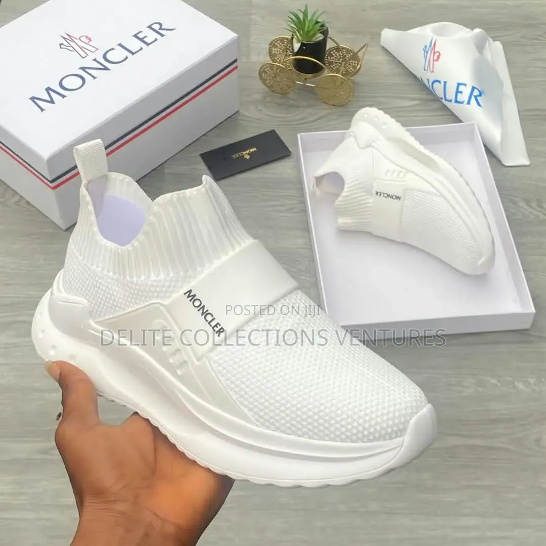 *MONCLER Luxury Leather Sneakers !!* 
 *40______46 