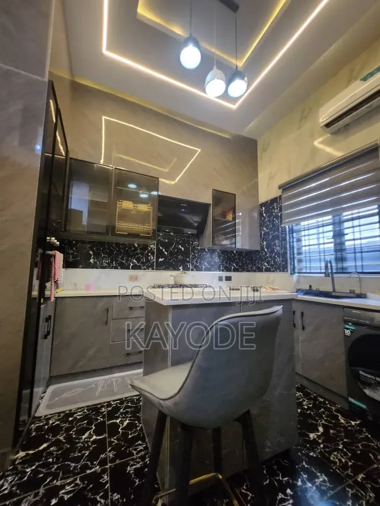 Studio Apartment in Van Daniel Estate, Chevron for rent