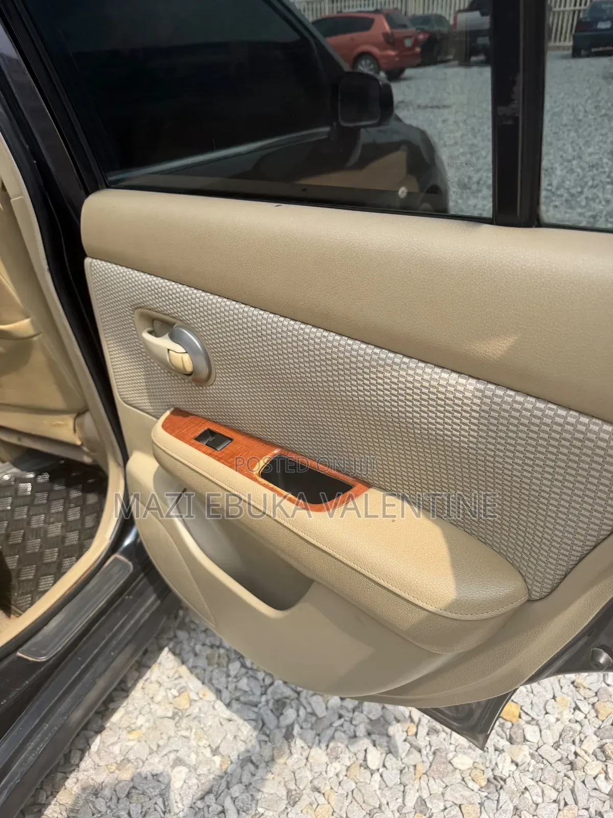 Nissan Tiida 2007 Black