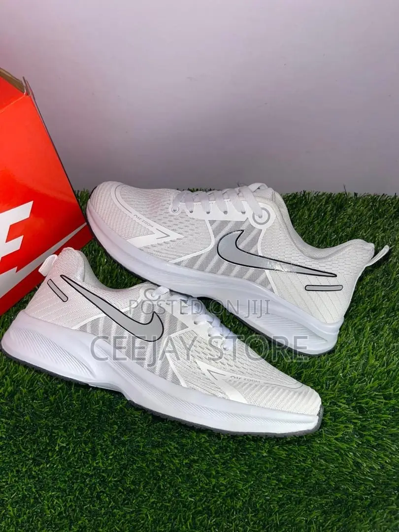 Nike Air Zoom Men's Road Running Sneakers
