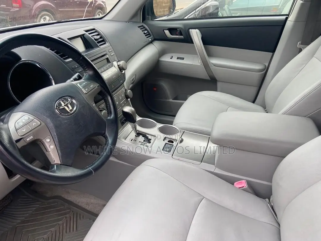 Toyota Highlander Sport 2009 Silver