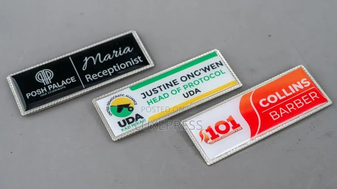 Name Tags | Custom Name Tag Printing