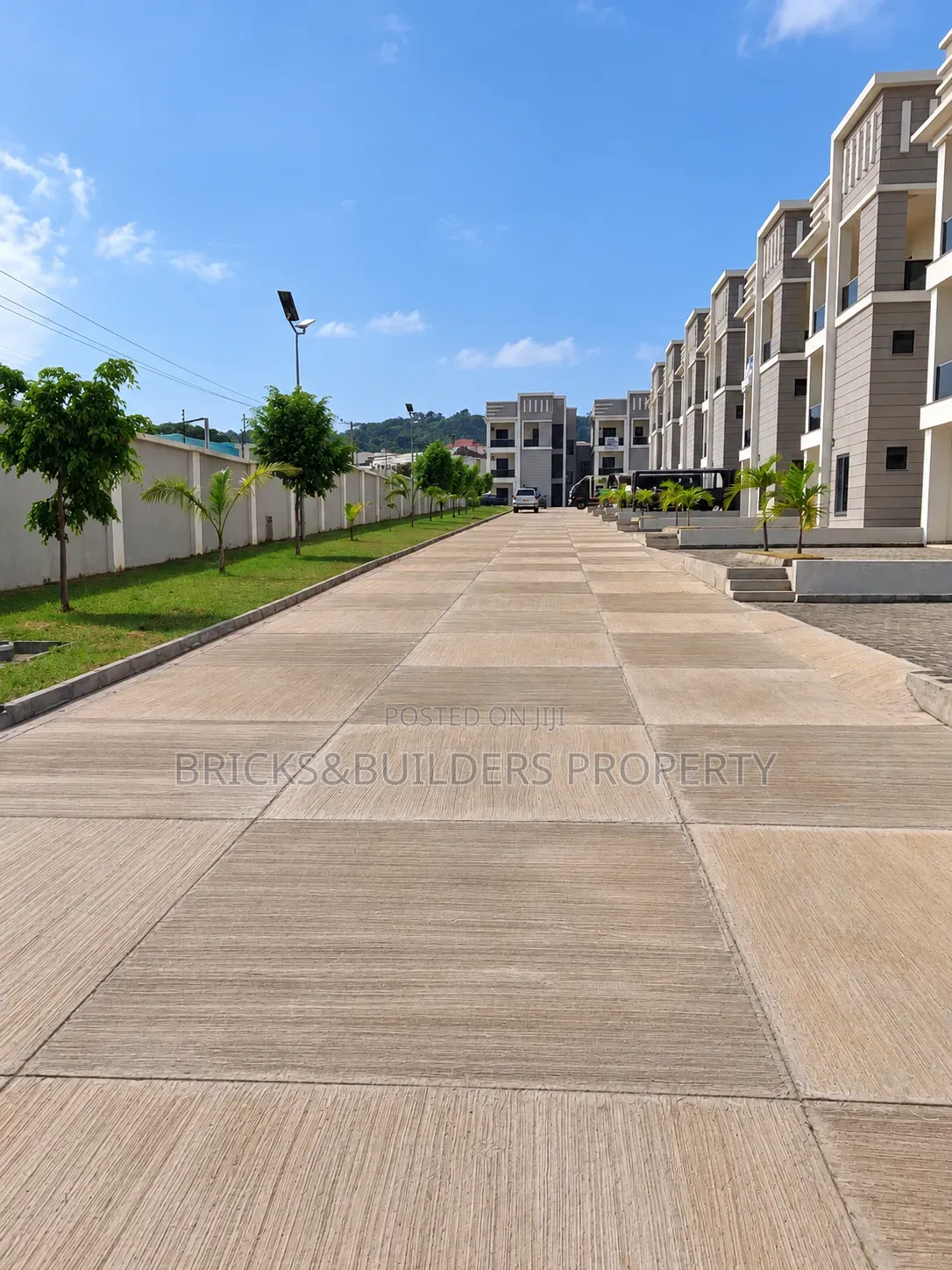 4bdrm Duplex in Guzape District for sale