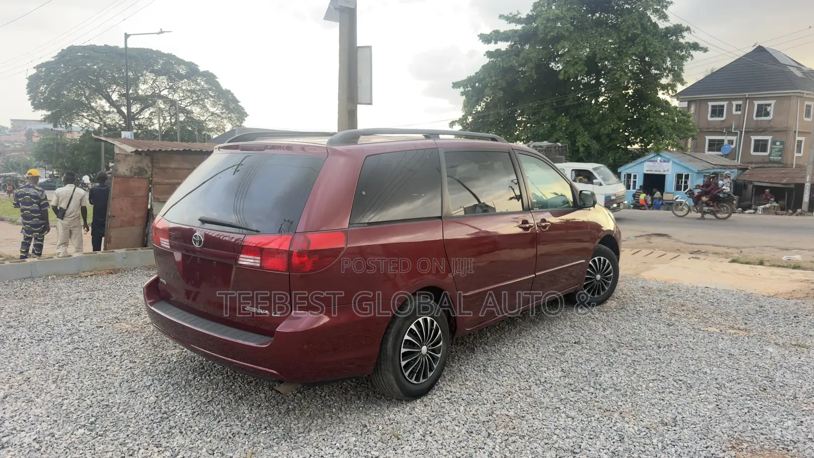 Toyota Sienna LE FWD (3.3L V6 5A) 2004 Burgundy