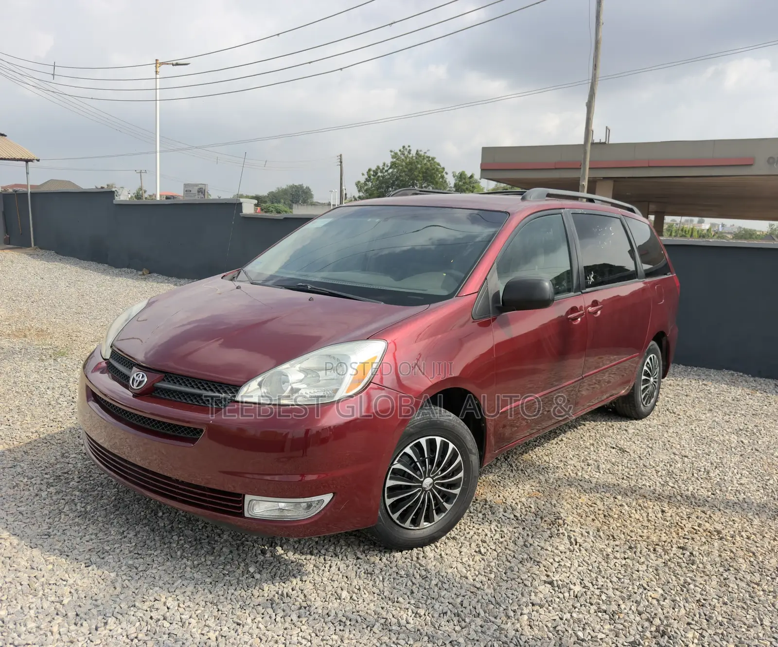 Toyota Sienna LE FWD (3.3L V6 5A) 2004 Burgundy