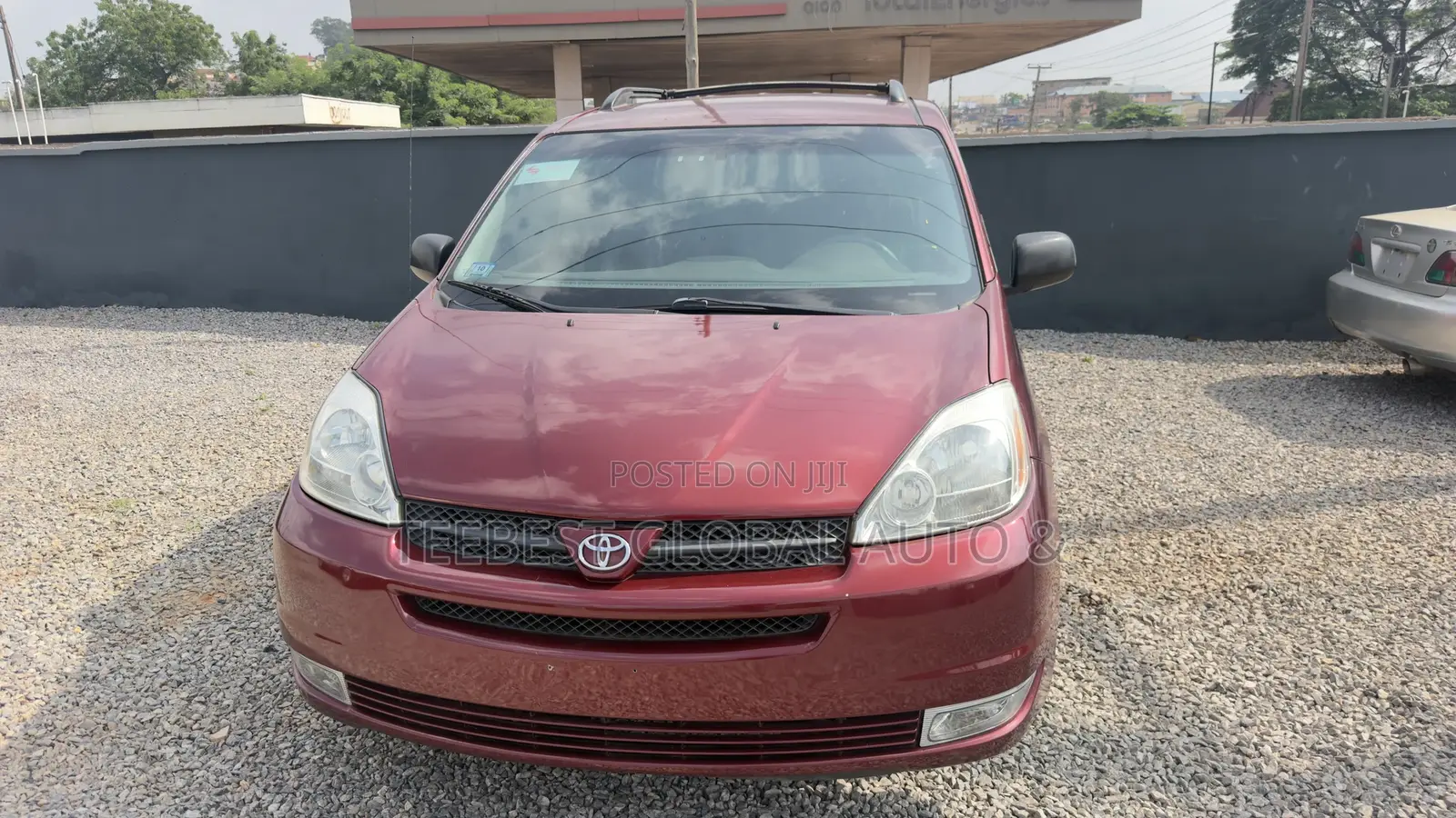 Toyota Sienna LE FWD (3.3L V6 5A) 2004 Burgundy