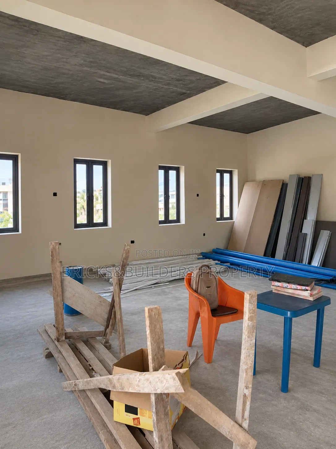 7bdrm Duplex in Guzape District for sale