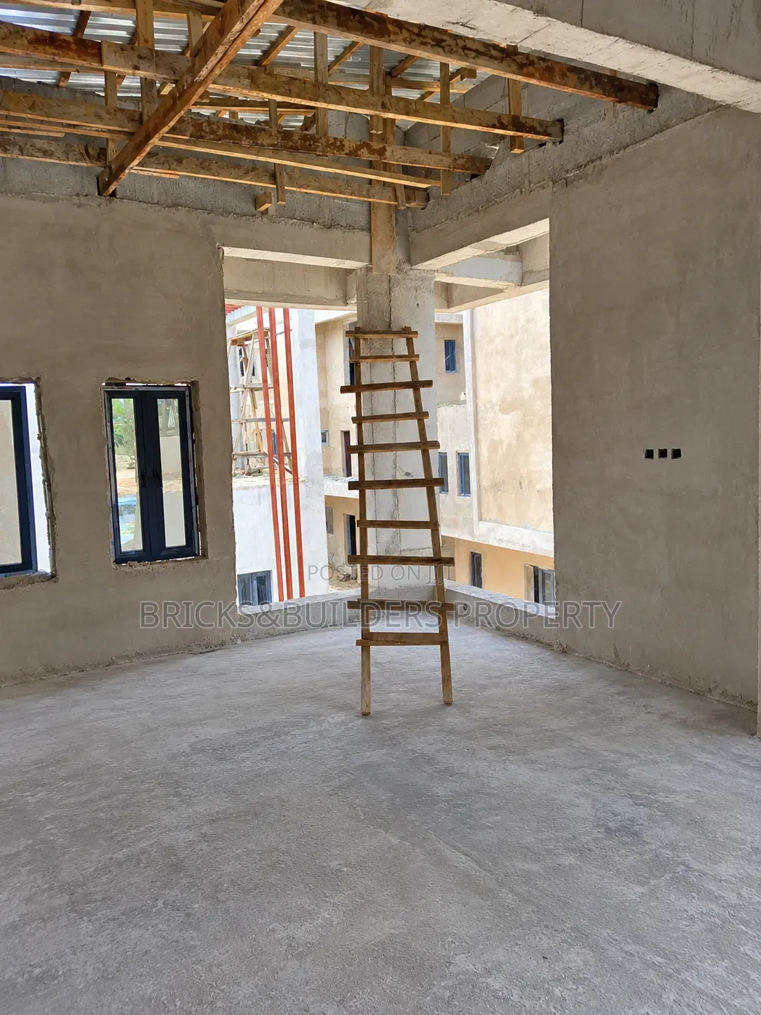 7bdrm Duplex in Guzape District for sale
