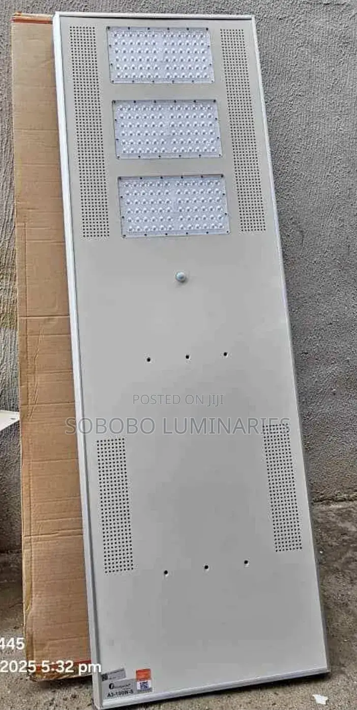 100w Super Bright Solar Street Light