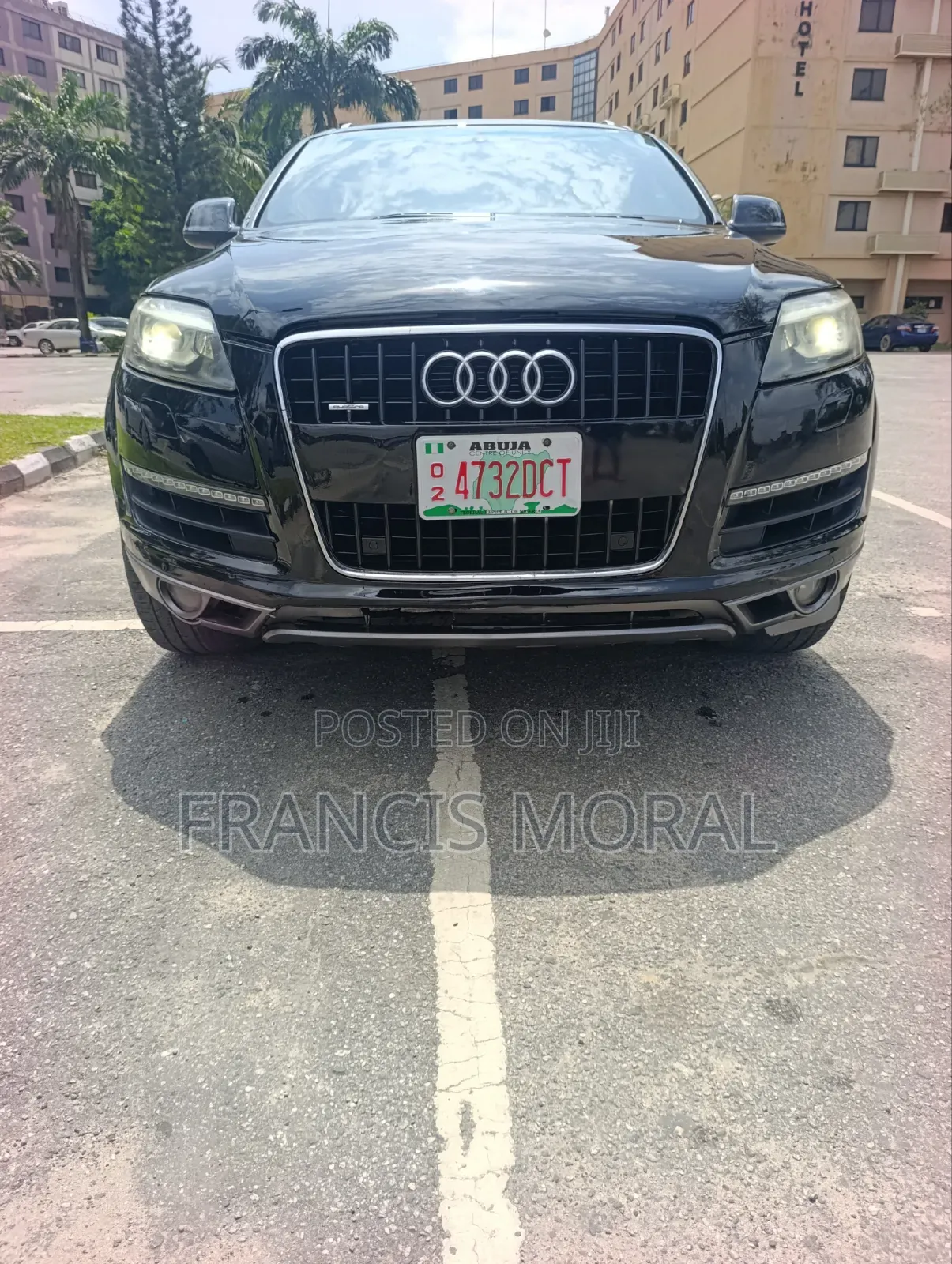 Audi Q7 3.0T Premium AWD quattro 2013