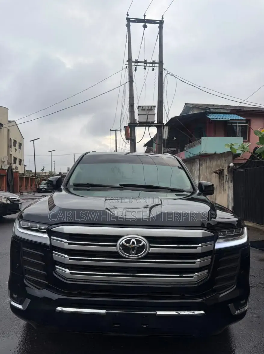 Toyota Land Cruiser 4.0 V6 GX-R 2015 Black