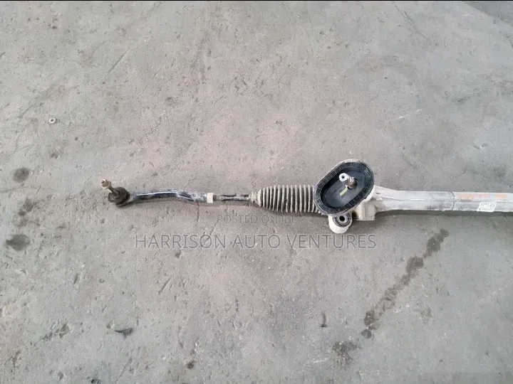 Nissan Versa Power Steering Rack