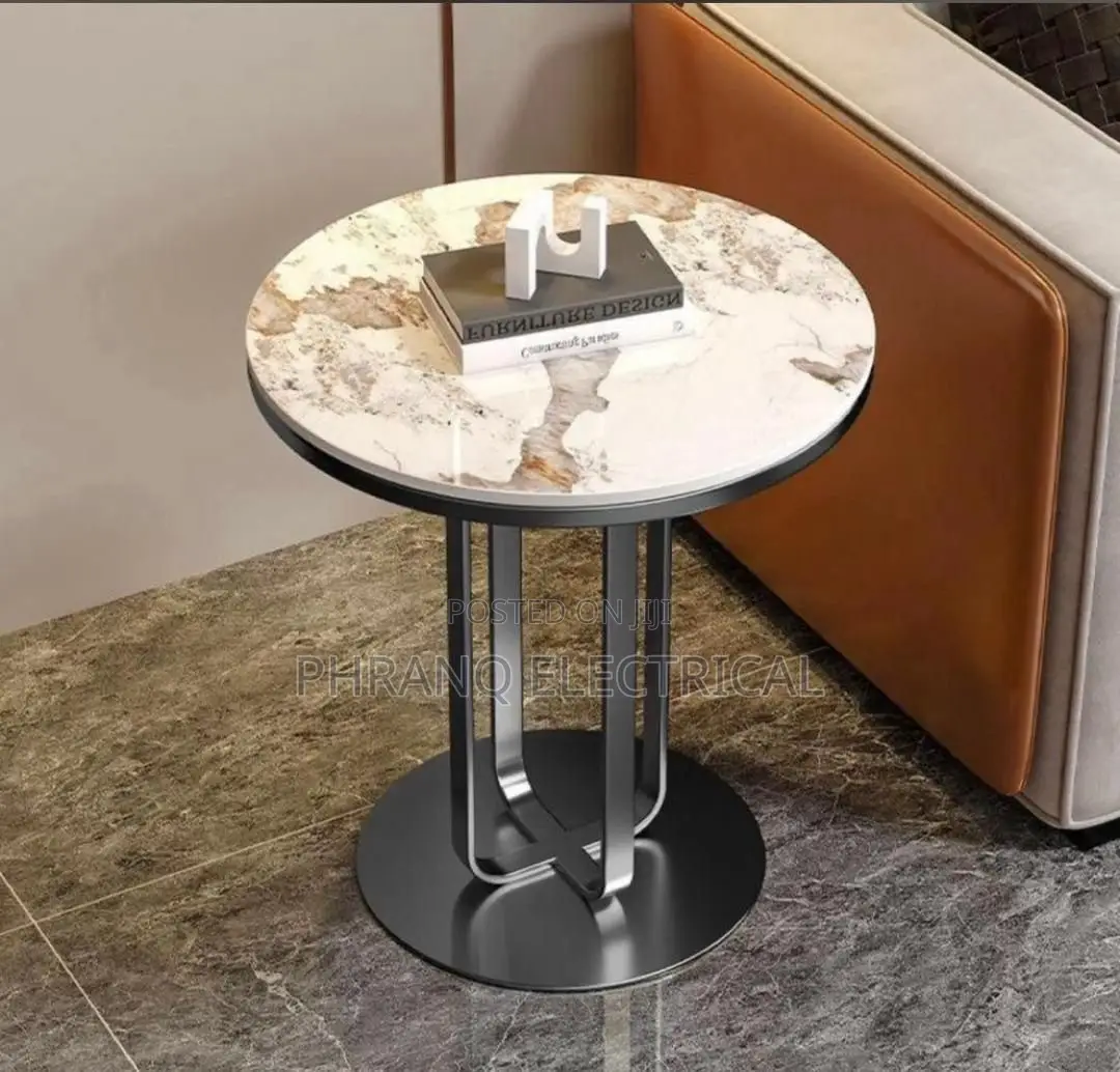 Elegant Trendy Coffee Table