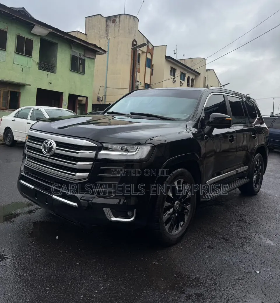 Toyota Land Cruiser 4.0 V6 GX-R 2015 Black