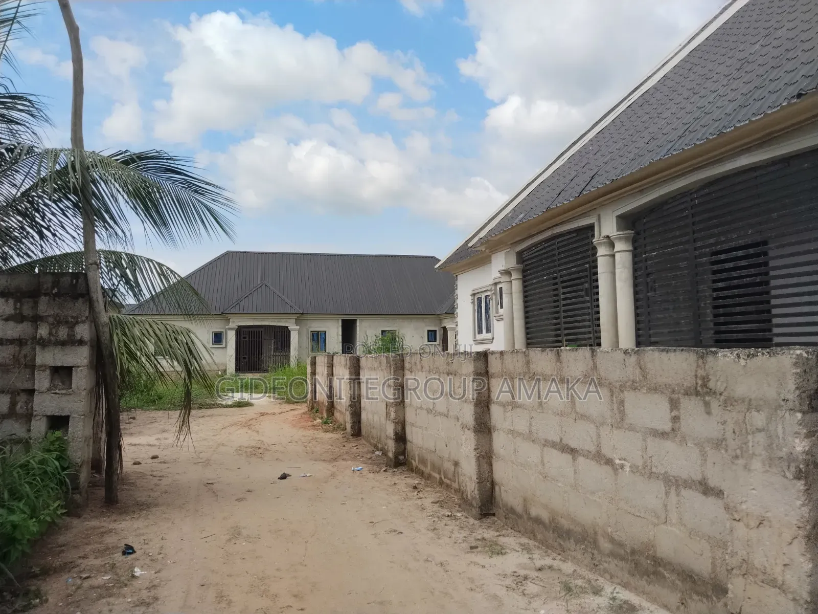 5bdrm Bungalow in Abraka, Ethiope East for sale