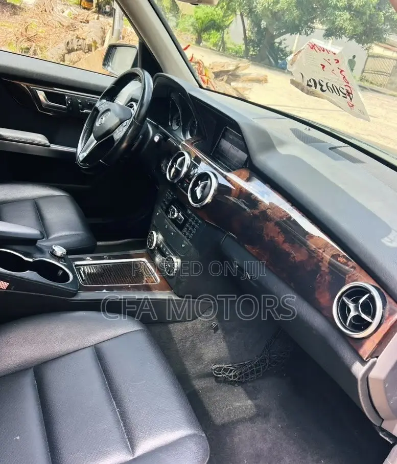 Mercedes-Benz GLK-Class 350 SUV 2013 Black
