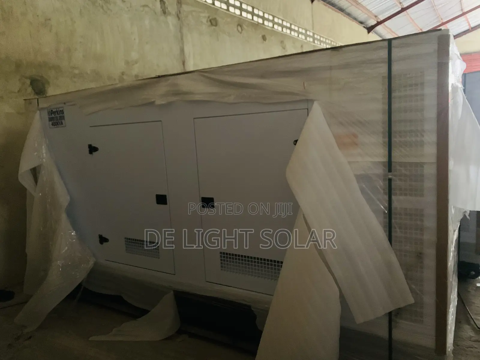 Uk Perkins 400kva Soundproof Genertor