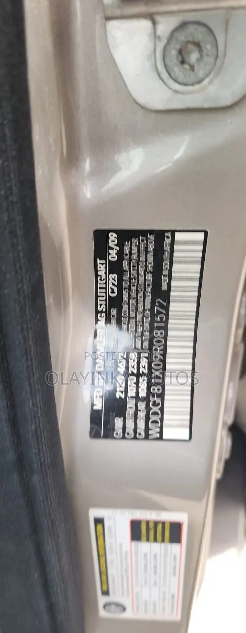 Mercedes-Benz C300 2009 Gray