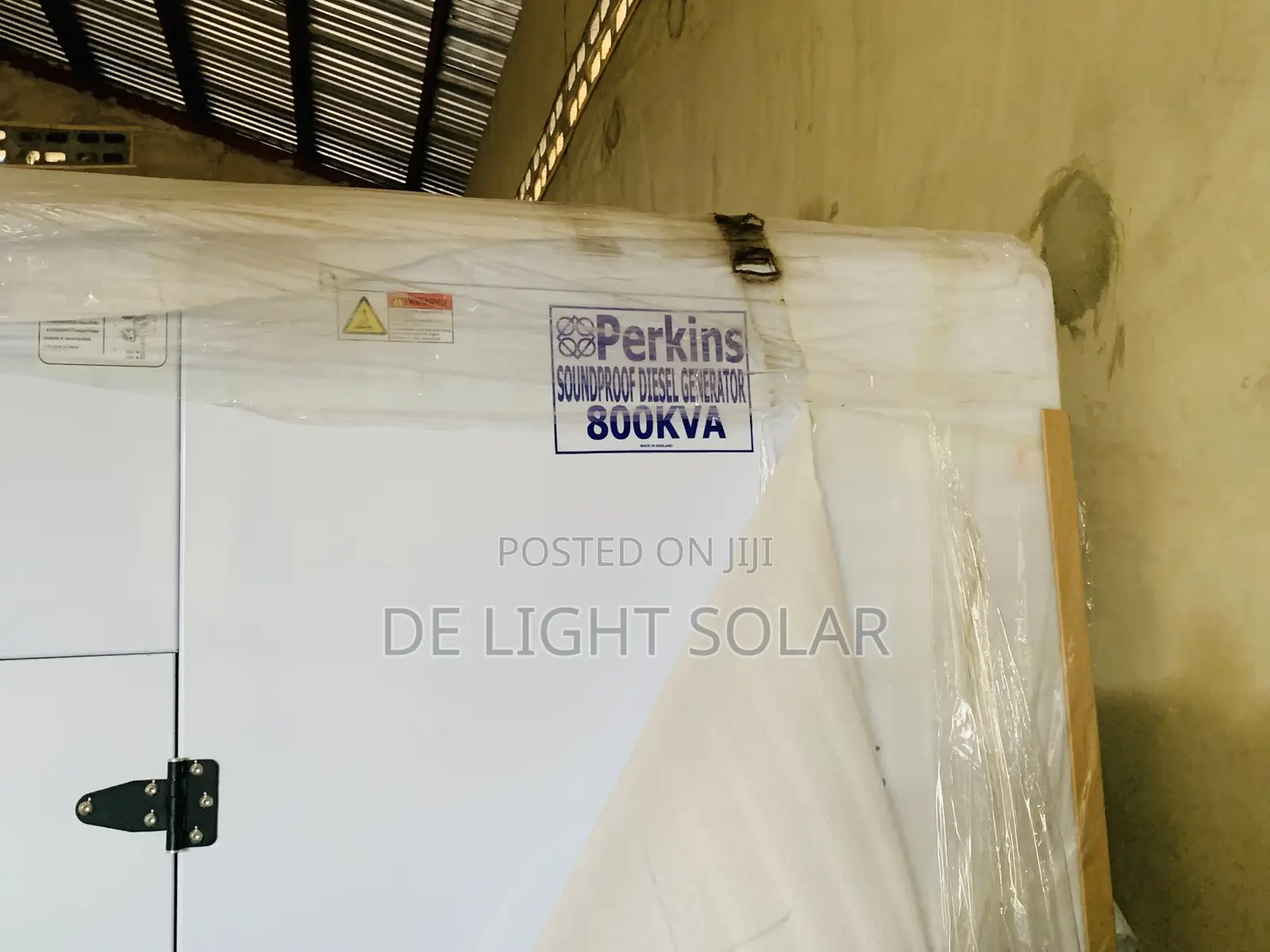 Uk 800kva Perkins Soundproof Generator