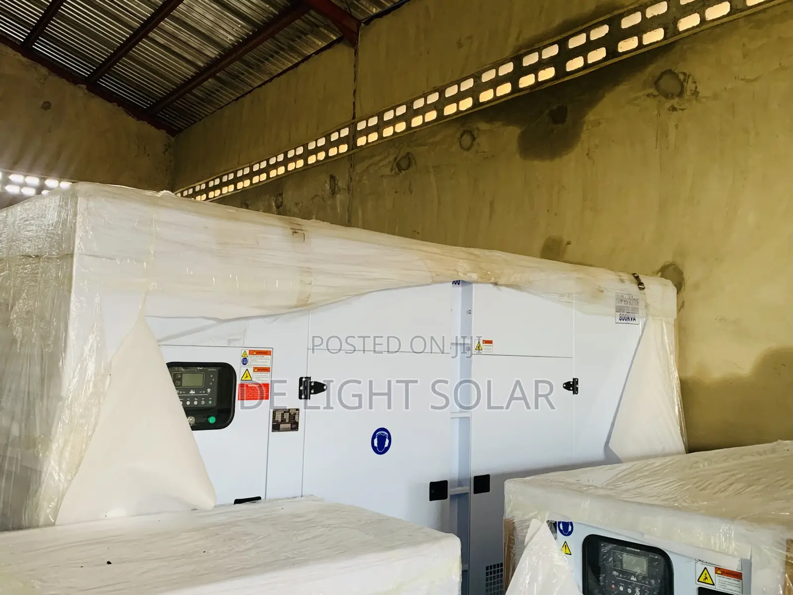 Uk 800kva Perkins Soundproof Generator
