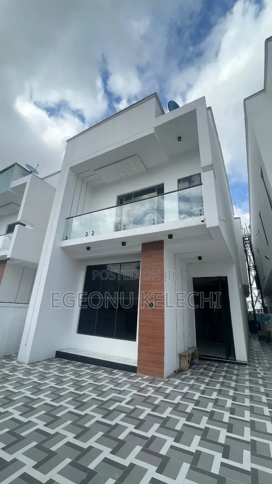 4bdrm Duplex in Ado / Ajah for sale