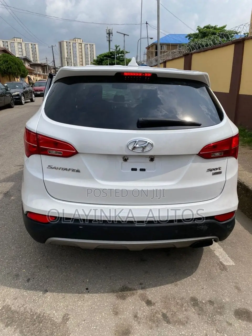 Hyundai Santa Fe 2016 White