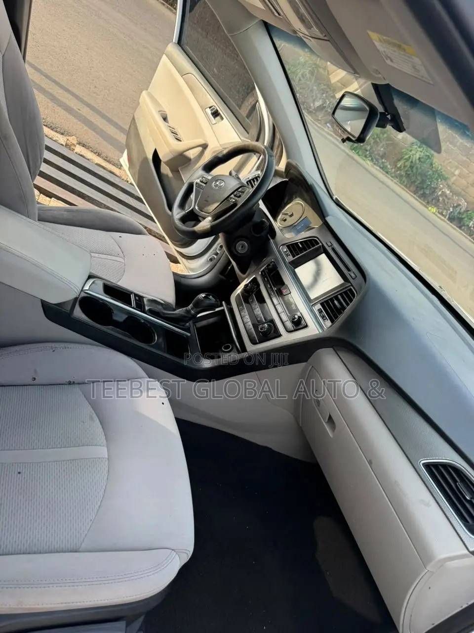 Hyundai Sonata Base Sedan FWD (2.4L 4cyl 6A) 2016 White