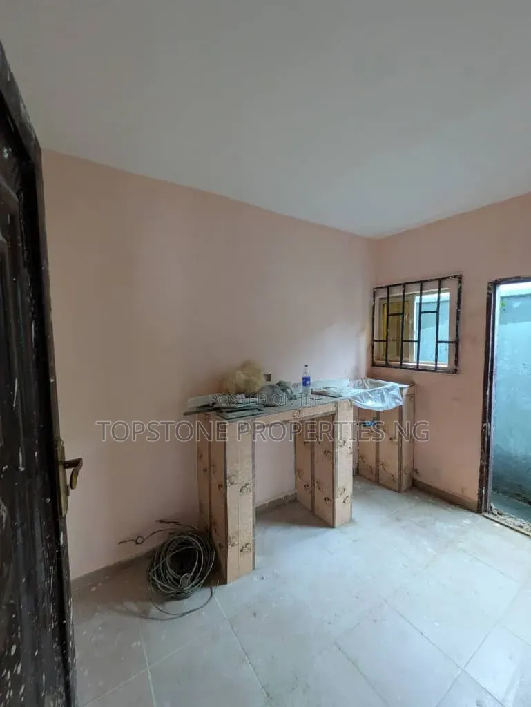 2bdrm Bungalow in Topstone Properties, Uyo for rent