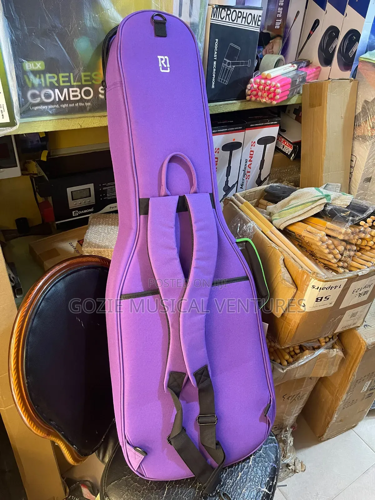 Real Mission Padded Guitar Bag for Lead Guitar